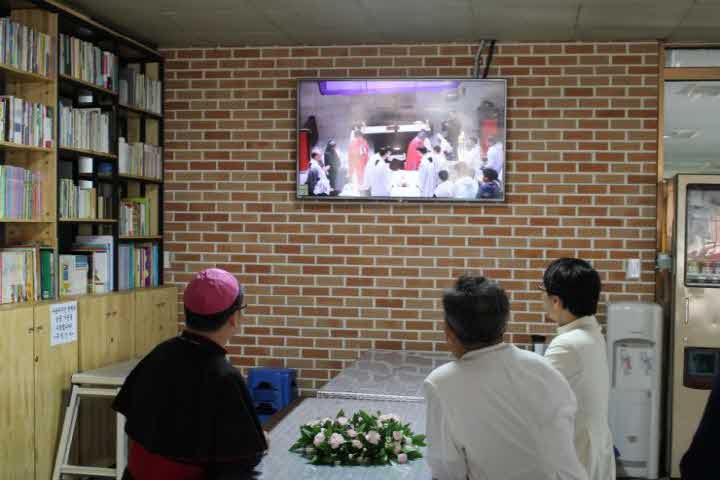 5A_1464011909_KakaoTalk_20160522_123450440[1].jpg