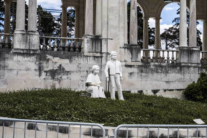 IMG00.jpg