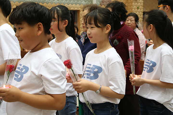 6L_1557022990_h123.jpg