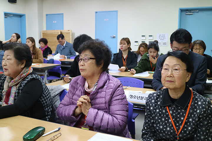 4J_1573302146_17.jpg