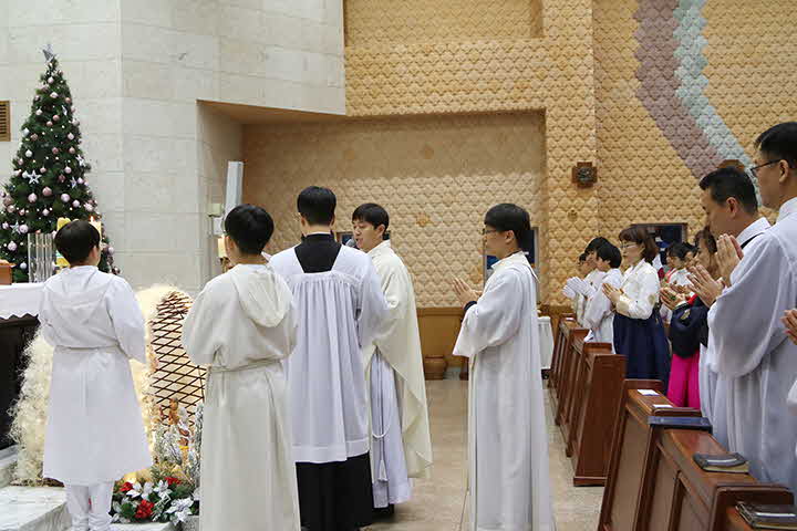 3I_1577196386_000.jpg
